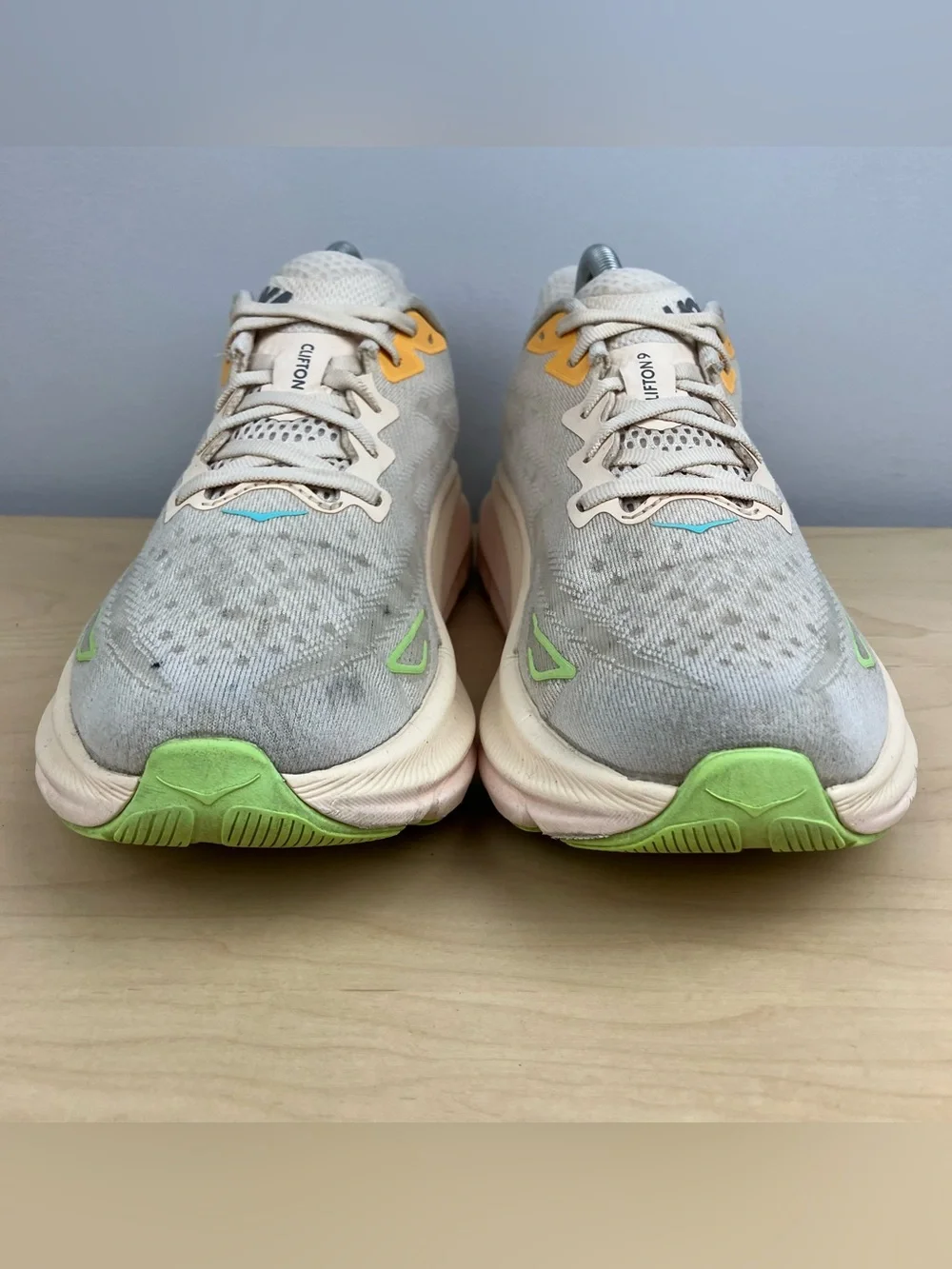 Hoka One One Women’s Size 9.5 B Clifton 9 Vanilla Astral Athletic Running Shoes